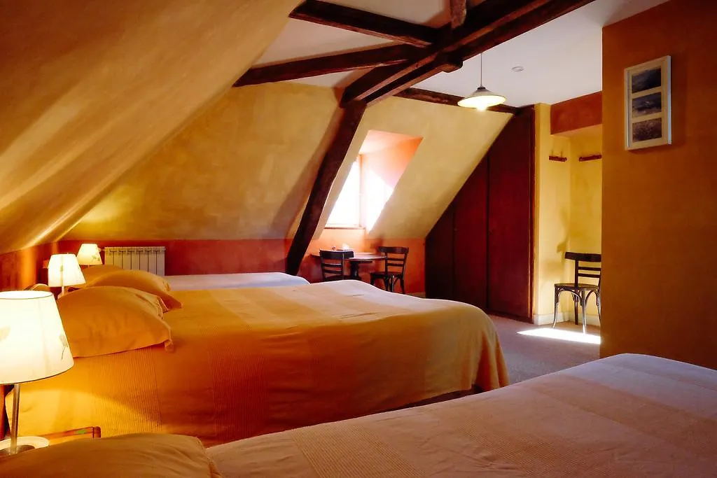 Couette-café Bed and Breakfast Le Poujastou à Juzet-de-Luchon