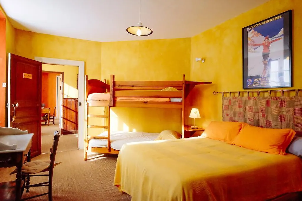 Bed and Breakfast Le Poujastou Juzet-de-Luchon 0*,